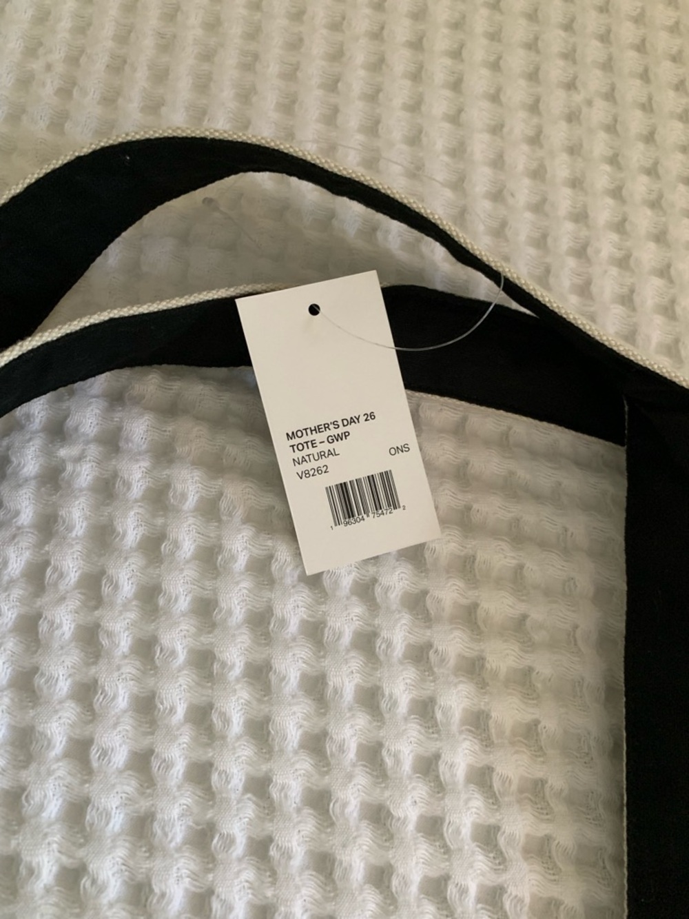 Vuori Mother’s Day Canvas Tote NWT - Picture 3 of 6